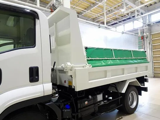 フォワード 3.5t 標準ベッドレス Lゲートダンプ 190ps 未使用車