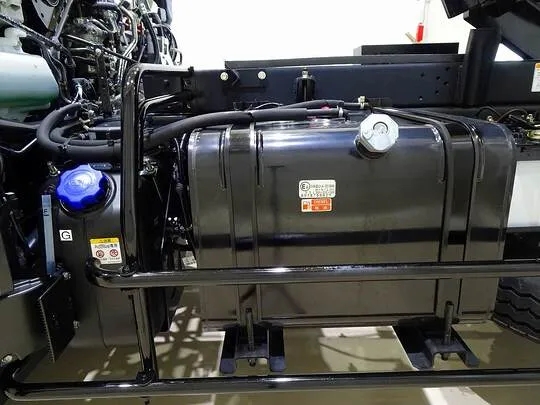 フォワード 3.5t 標準ベッドレス Lゲートダンプ 190ps 未使用車
