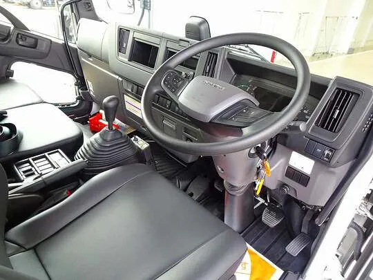 フォワード 3.5t 標準ベッドレス Lゲートダンプ 190ps 未使用車