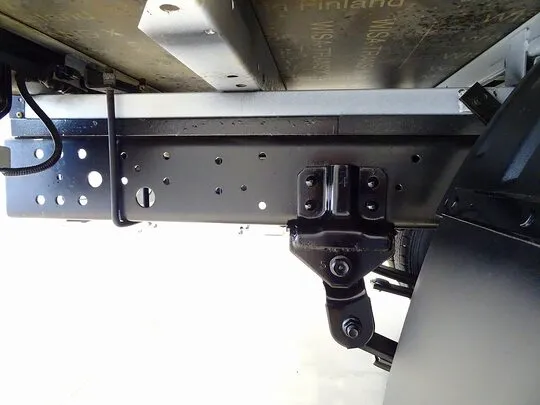 ダイナ 2t 4WD FJL 標準 平ボデー
