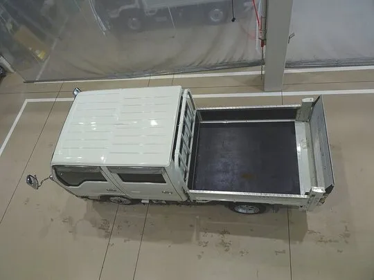 エルフ 1.8t 4WD FFL 標準 Wキャブ/垂直PG付 総重量5t未満