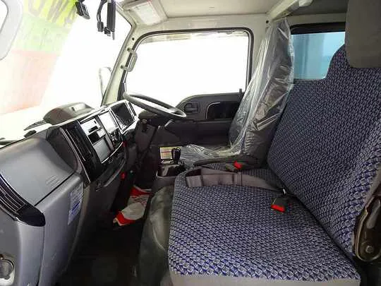 エルフ 1.8t 4WD FFL 標準 Wキャブ/垂直PG付 総重量5t未満
