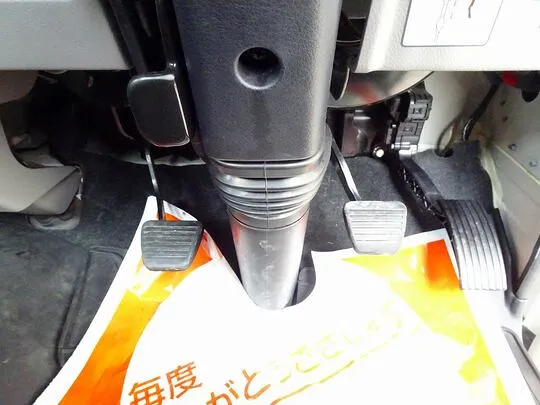 【年次点検済】キャンター 2t 全低床 標準 タダノ3段クレーン付
