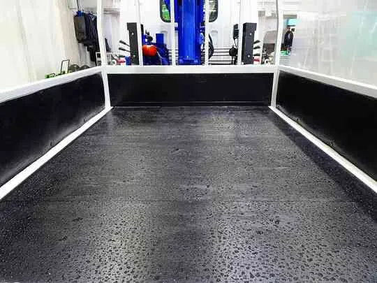 【年次点検済】キャンター 2t 全低床 標準 タダノ3段クレーン付