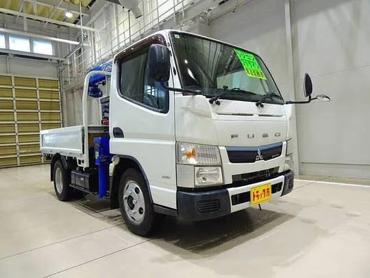 【年次点検済】キャンター 2t 全低床 標準 タダノ3段クレーン付