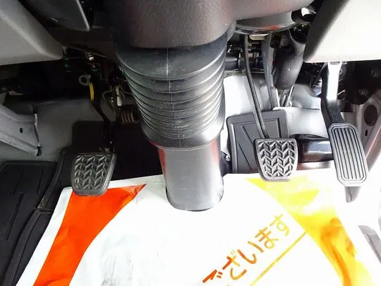 ダイナ 1.25t 4WD FJL Sタイヤ 平ボデー