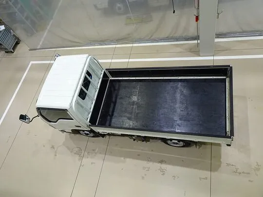 アトラス 1.55t 4WD FSL Sタイヤ 平ボデー