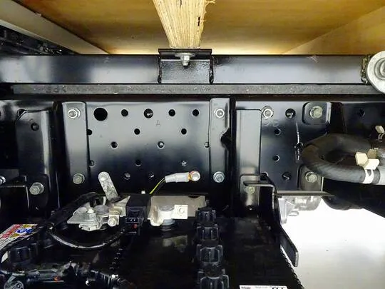 アトラス 1.55t 4WD FSL Sタイヤ 平ボデー