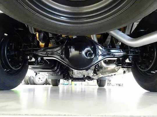アトラス 1.55t 4WD FSL Sタイヤ 平ボデー