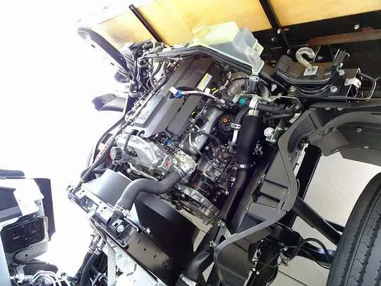 キャンター 4.35t 全低床 ワイドロング アルミブロック 平ボデー
