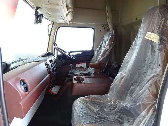 レンジャー 2.7t ワイドベッド付 アルミウイング リアエアサス 240ps 未使用車