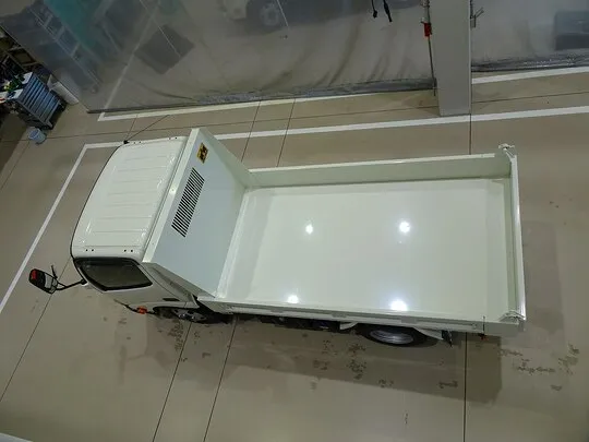 デュトロ 2t 4WD FJL 強化ダンプ 未使用車