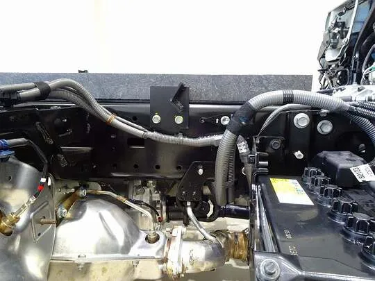 デュトロ 2t 4WD FJL 強化ダンプ 未使用車