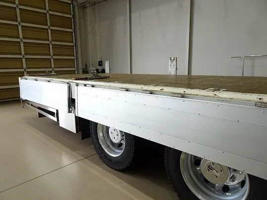 プロフィア 13.5t 4軸 アルミブロック 平ボデー 総輪エアサス 410ps