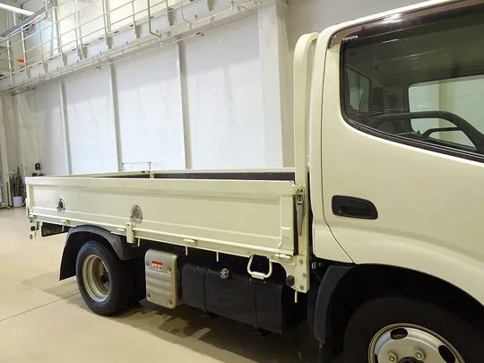 ダイナ 2t FJL 標準 平ボデー
