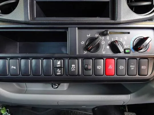 ダイナ 1.5t 4WD JL Wタイヤ 平ボデー