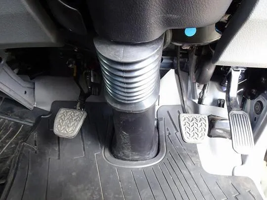 ダイナ 1.5t 4WD JL Wタイヤ 平ボデー
