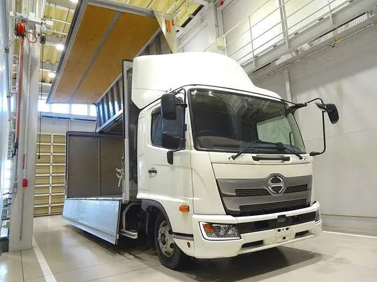 レンジャー 2.8t ワイドベッド付 アルミウイング リアエアサス 210ps