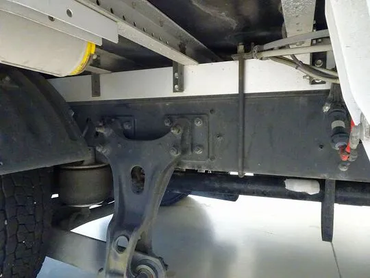 レンジャー 2.8t ワイドベッド付 アルミウイング リアエアサス 210ps