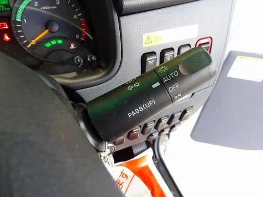 ローザ 4WD 29人乗り マイクロバス プロライングレード