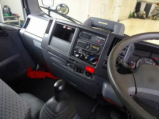 エルフ 1.85t FFL 標準 低温冷凍車 スタンバイ付 総重量5t未満
