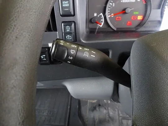エルフ 1.85t FFL 標準 低温冷凍車 スタンバイ付 総重量5t未満