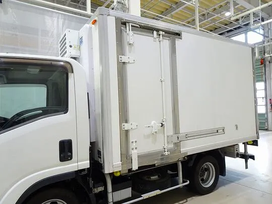 エルフ 1.85t FFL 標準 低温冷凍車 スタンバイ付 総重量5t未満
