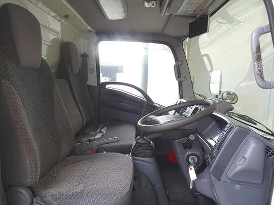 エルフ 1.85t FFL 標準 低温冷凍車 スタンバイ付 総重量5t未満
