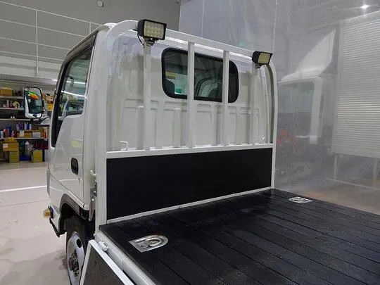 エルフ 1.5t 4WD FFL Sタイヤ 平ボデー