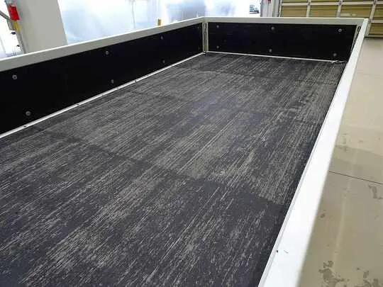 エルフ 2t FFL 標準 平ボデー 総重量5t未満