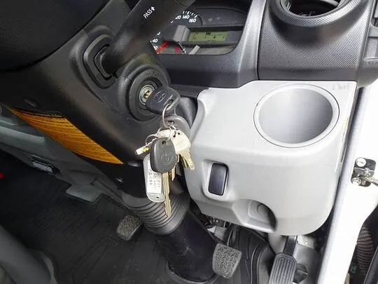 ダイナ 1.35t FJL Wタイヤ 中温冷凍車