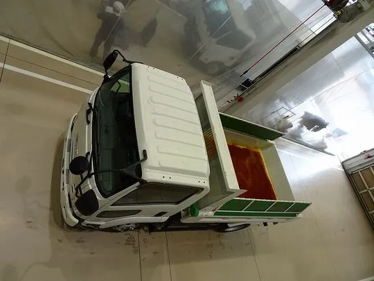 フォワード 3.65t 標準ベッドレス Lゲートダンプ 190ps