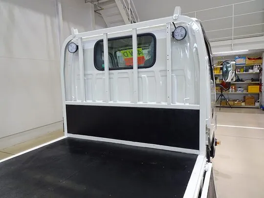 エルフ 1.5t 4WD FFL Sタイヤ 平ボデー