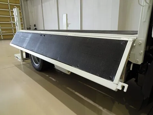 デュトロ 2t 4WD FJL 標準 垂直P/G付