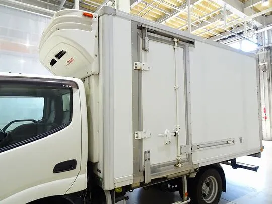 デュトロ 2t FJL 標準 低温冷凍車 総重量5t未満