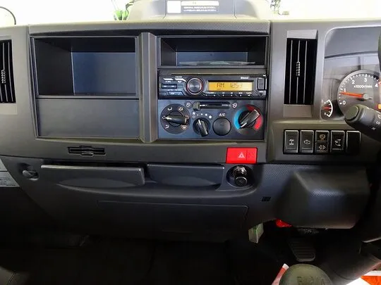 エルフ 2t 4WD FFL 強化ダンプ 未使用車
