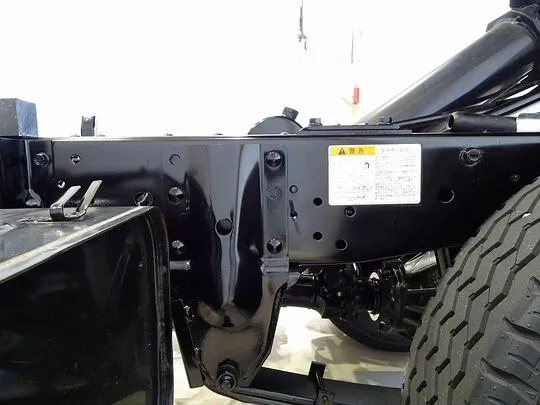 エルフ 2t 4WD FFL 強化ダンプ 未使用車