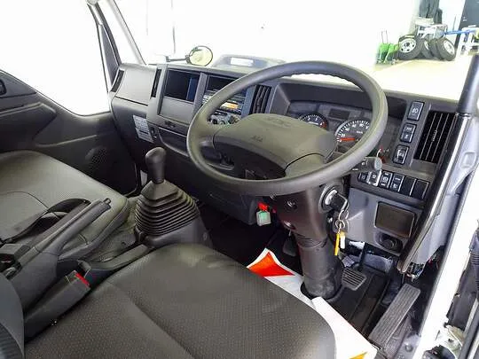 エルフ 2t 4WD FFL 強化ダンプ 未使用車