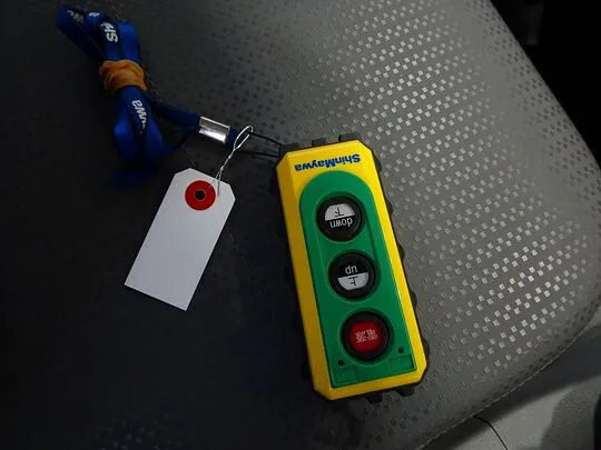 デュトロ 3.7t 高床 ワイドセミロング ローダーダンプ